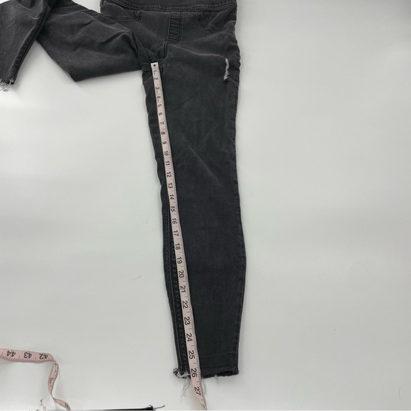 SPANX Distressed Ankle Raw Hem Skinny Jeans/Jeggings Black Size S - Picture 8 of 13